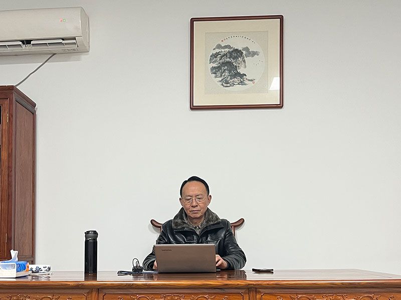 李万波博士