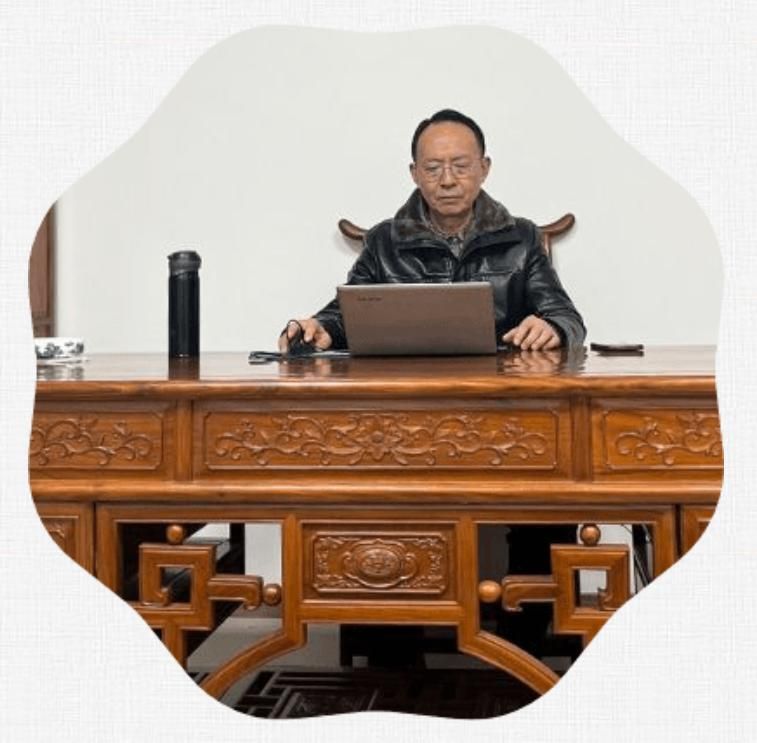 李万波博士